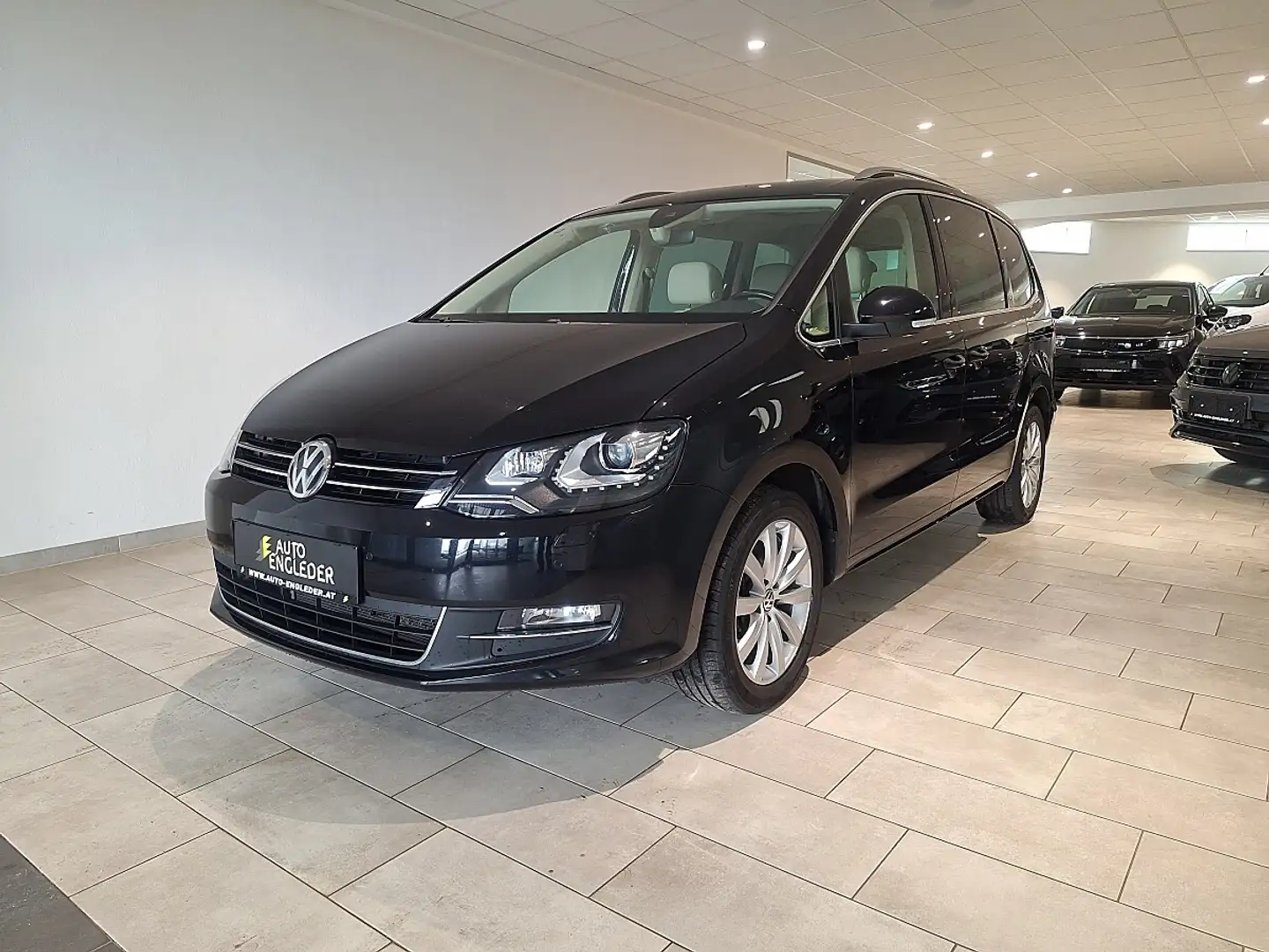 Volkswagen Sharan Business+ SCR 2,0 TDI DSG Schwarz - 2