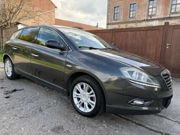 Delta 1.6 MultiJet Gold SelecTronic