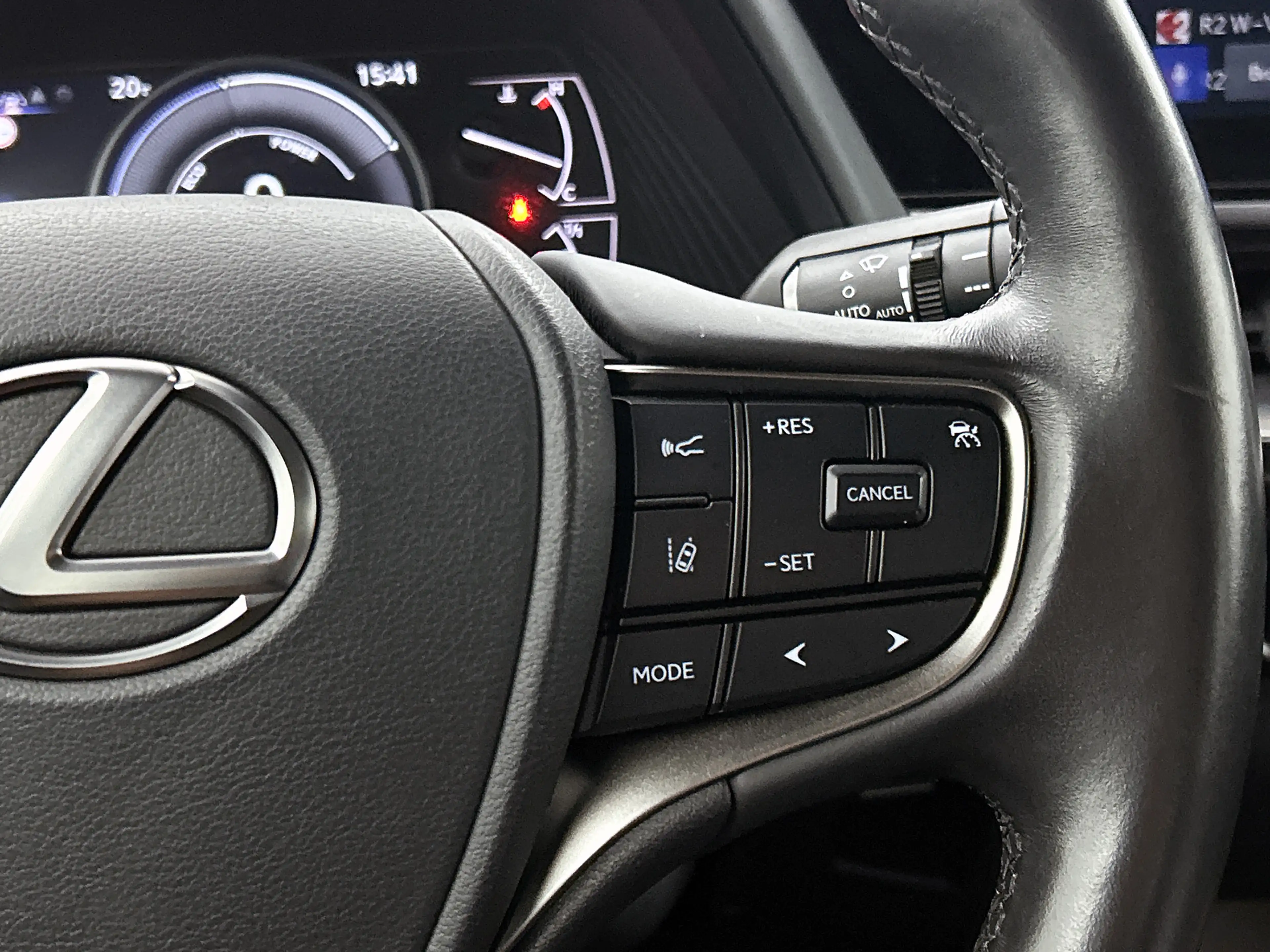 Lexus UX 250h Luxury Line | Trekhaak | PDC | BLS | Apple CarPlay — photo 15