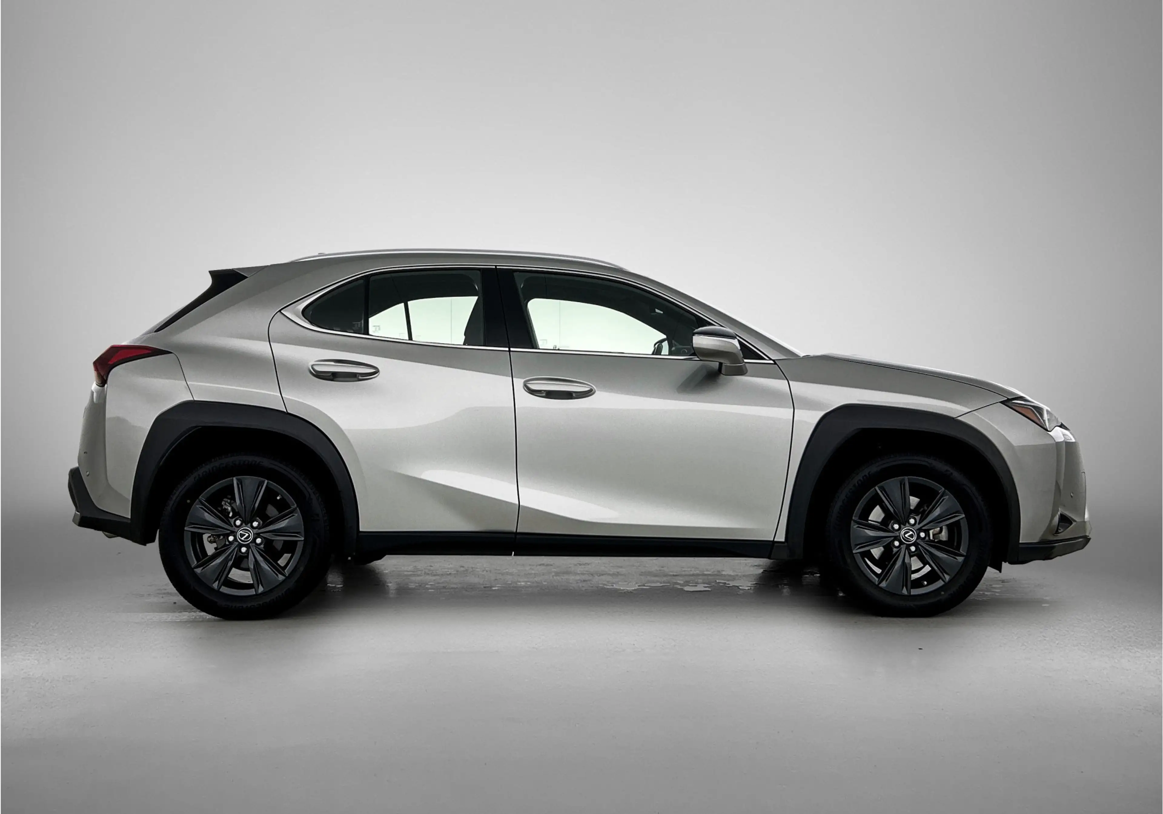 Lexus UX 250h Luxury Line | Trekhaak | PDC | BLS | Apple CarPlay — photo 12
