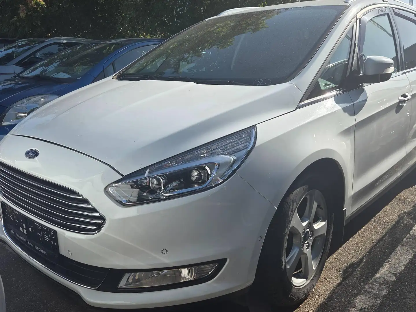 Ford Galaxy Titanium Weiß - 1