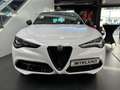 Alfa Romeo Stelvio Veloce Wit - thumbnail 4