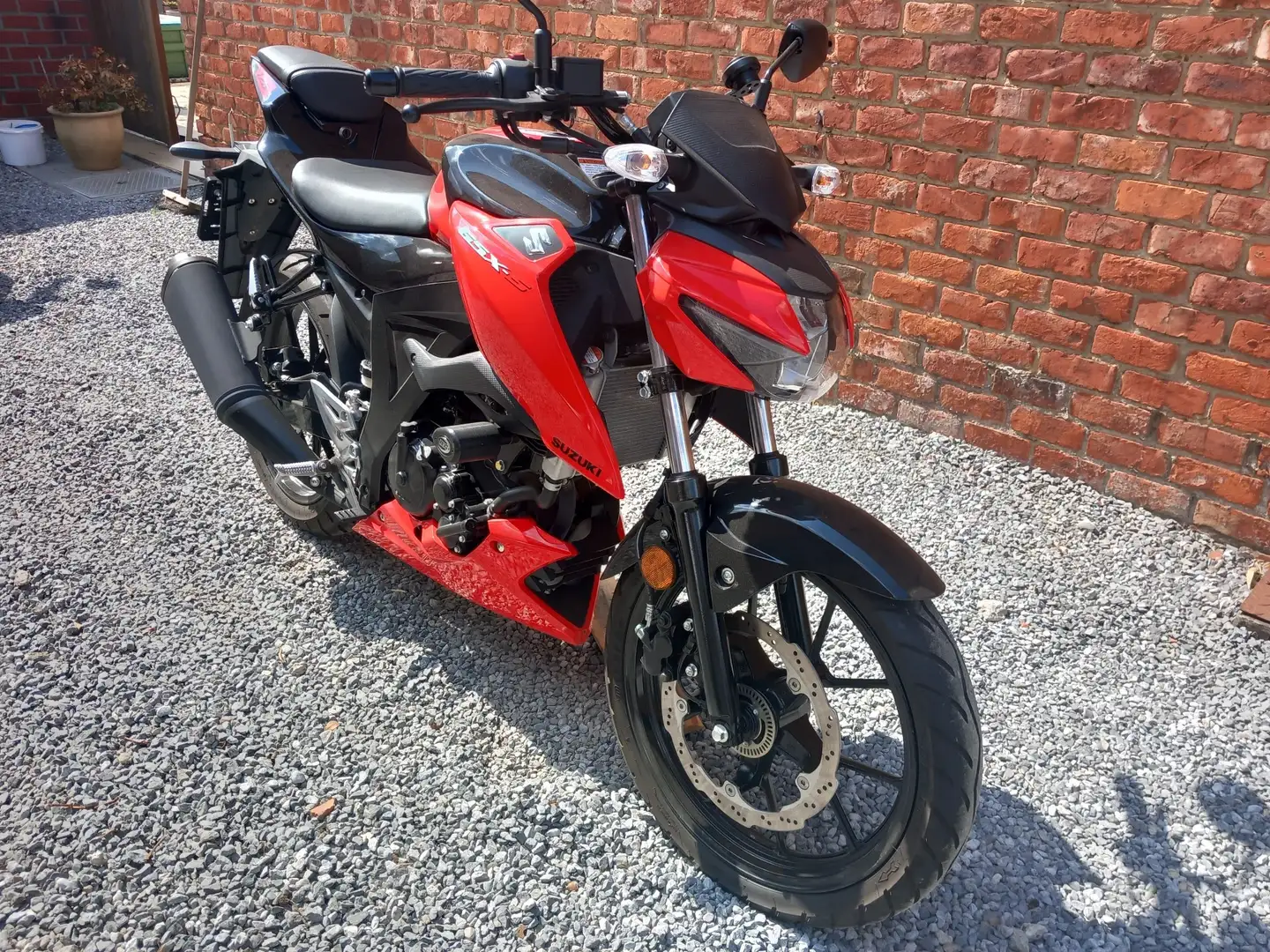 Suzuki GSX-S 125 gsx s Kırmızı - 1