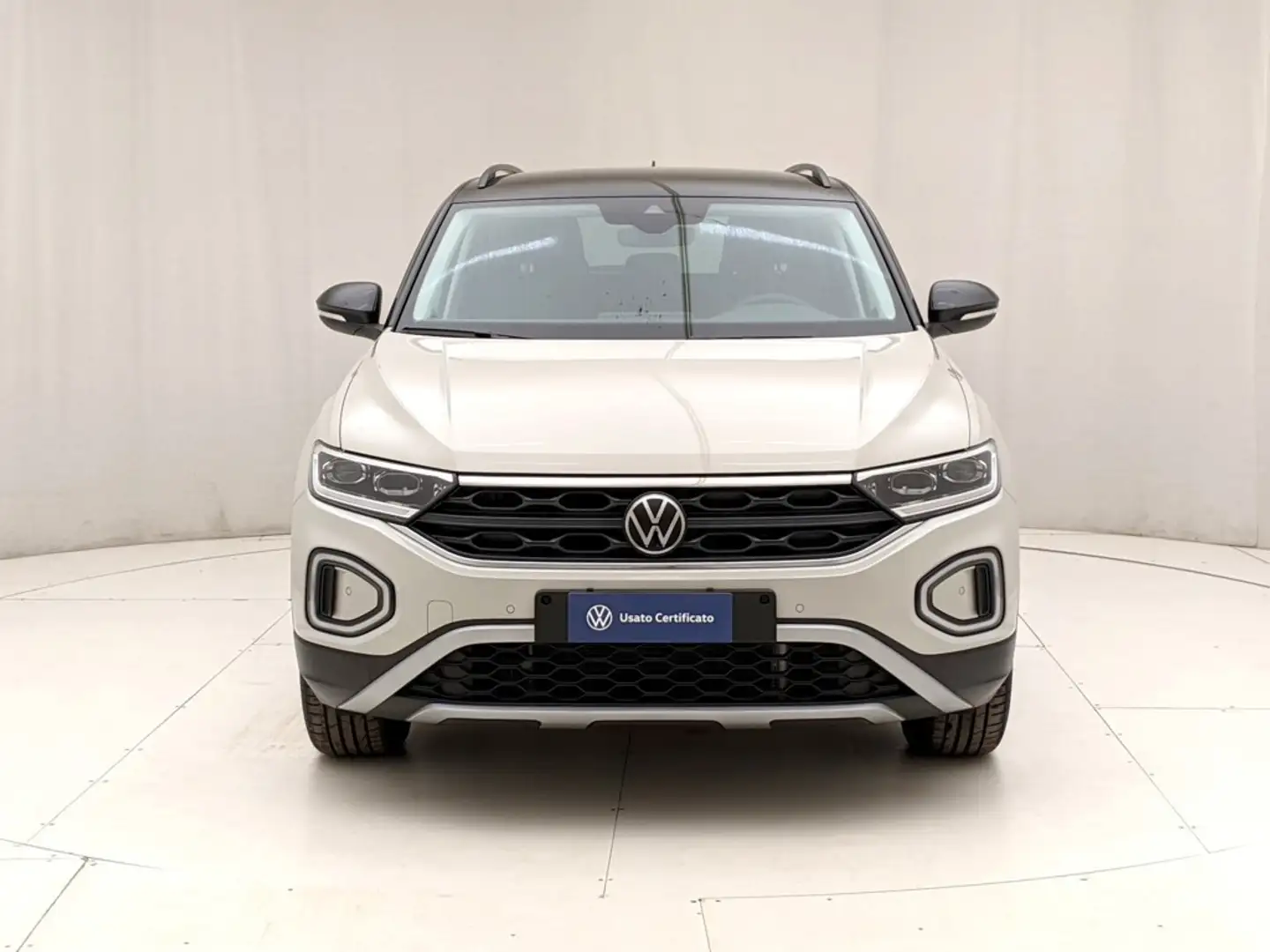 Volkswagen T-Roc 1.0 TSI Edition Plus Grijs - 2