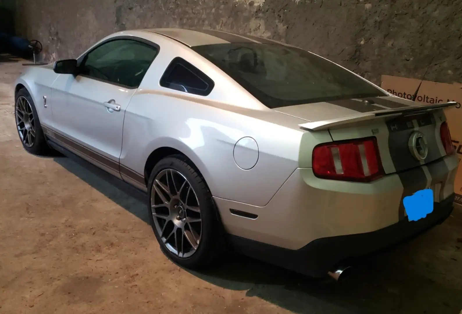 Ford Mustang GT 500 Shelby 2012 v8 5.4L Silber - 2