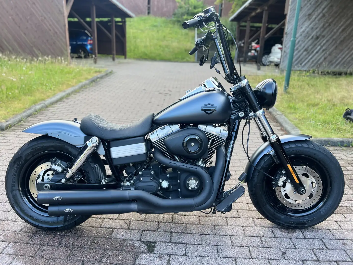 Harley-Davidson Fat Bob - 1