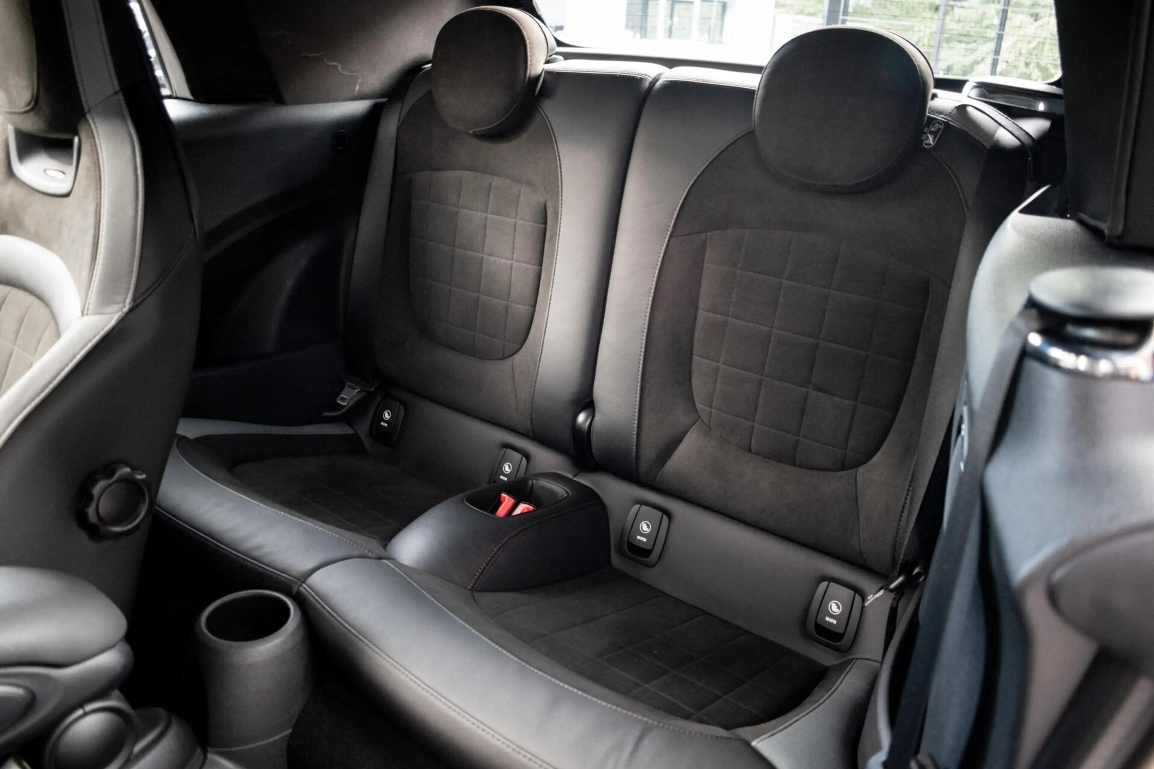 MINI Cooper S Cabrio 2.0 John Cooper Works F1 |STOELVERWARMING|ALCANTAR — photo 48