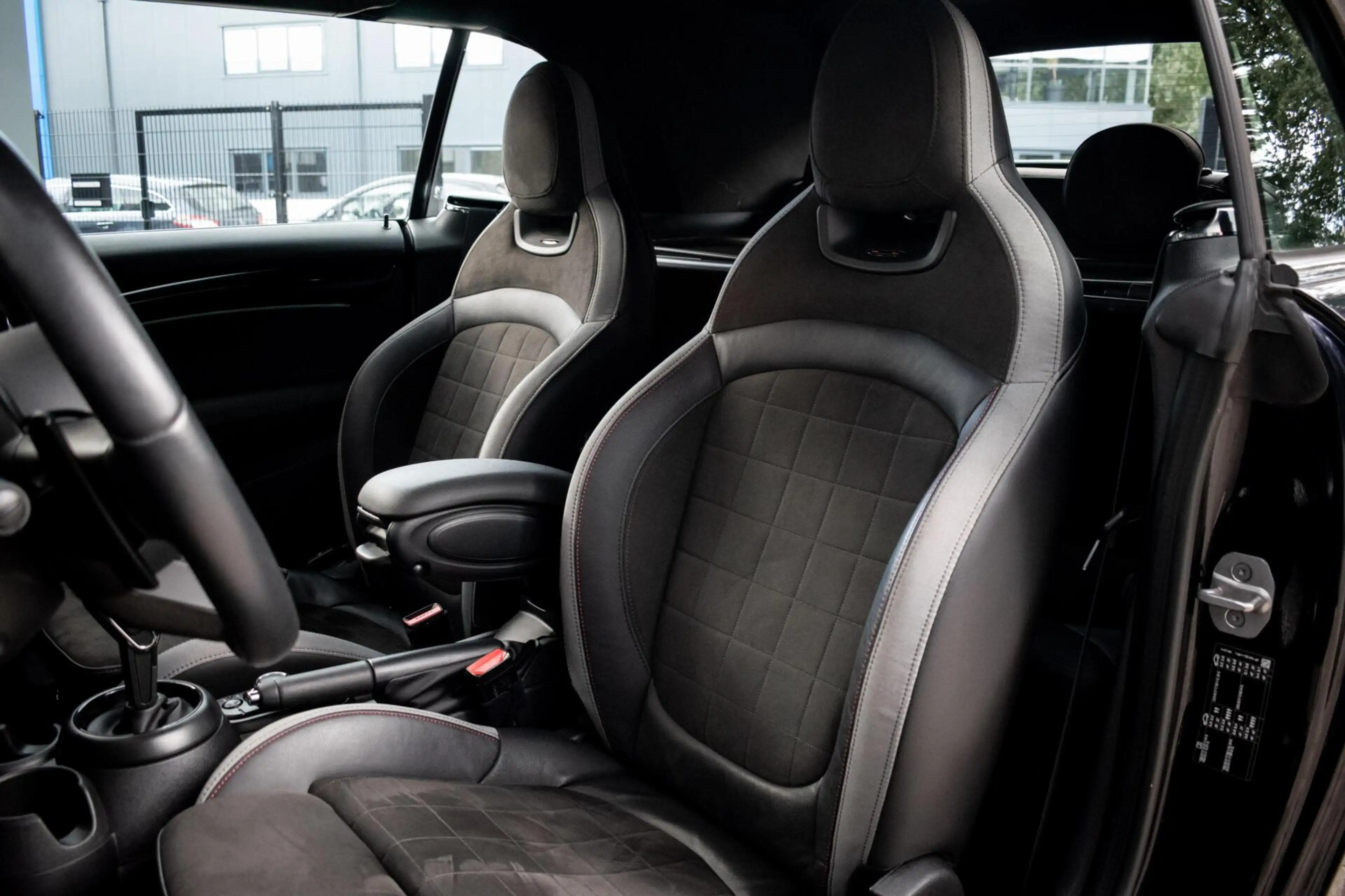 MINI Cooper S Cabrio 2.0 John Cooper Works F1 |STOELVERWARMING|ALCANTAR — photo 3