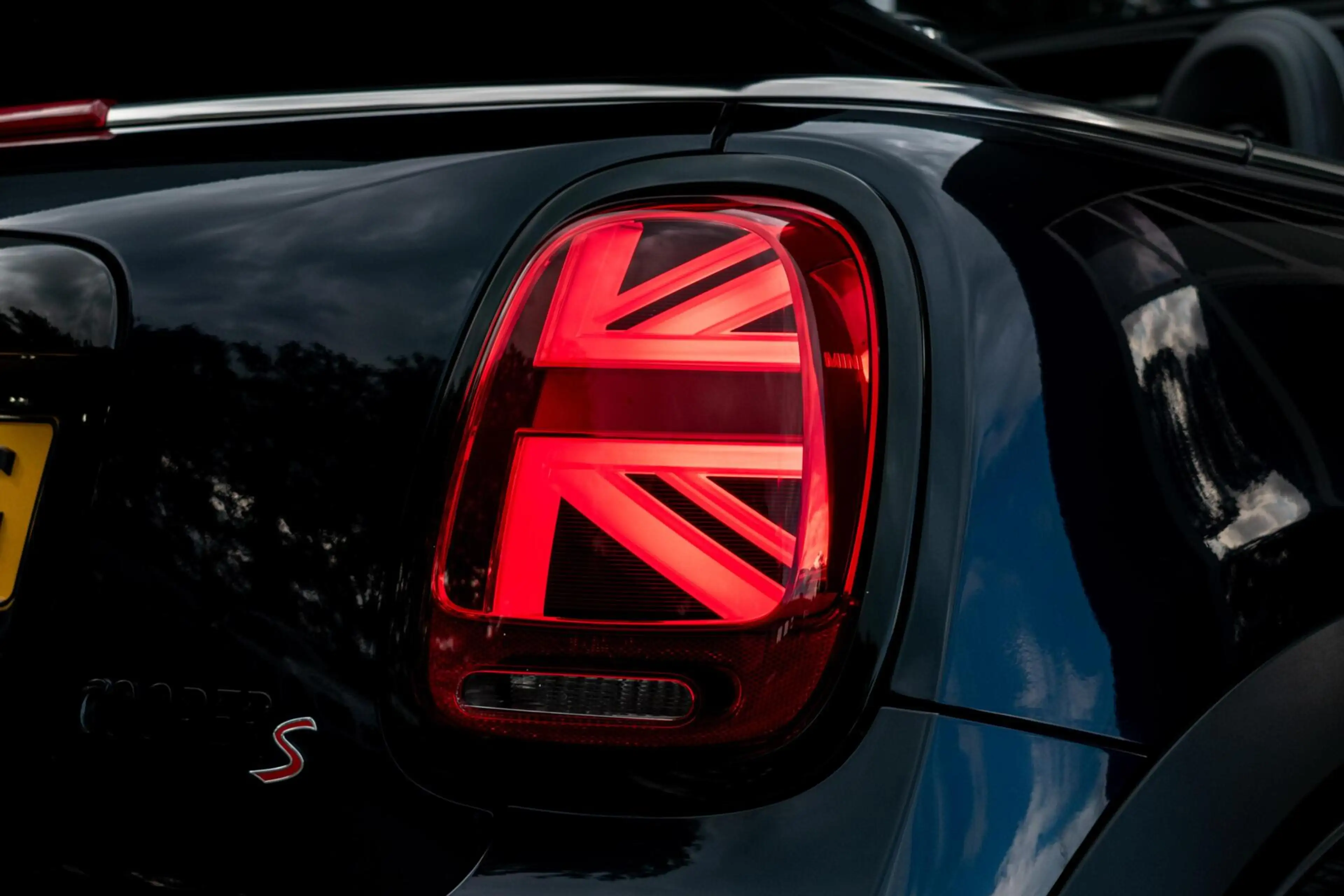 MINI Cooper S Cabrio 2.0 John Cooper Works F1 |STOELVERWARMING|ALCANTAR — photo 37