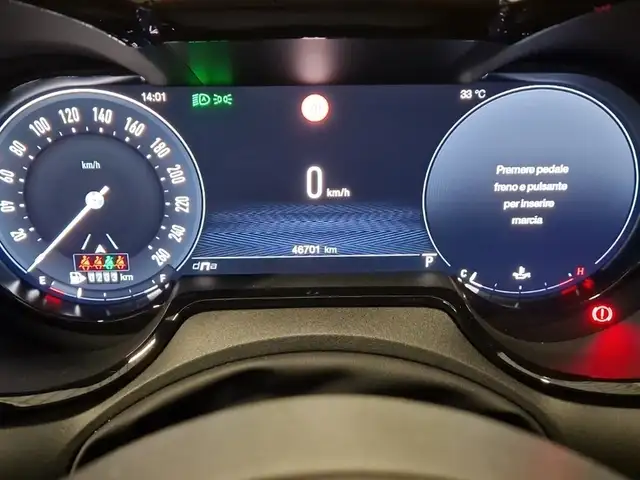 Alfa Romeo Tonale view 8