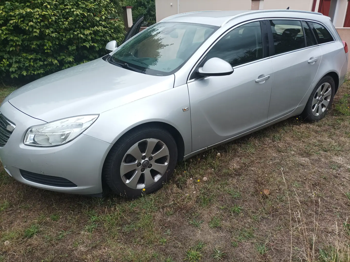 Opel Insignia Gris - 1