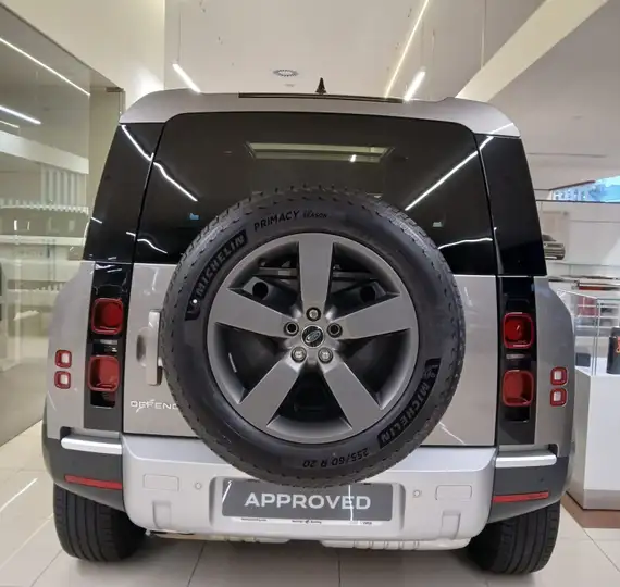 Land Rover Defender 2024, foto 5