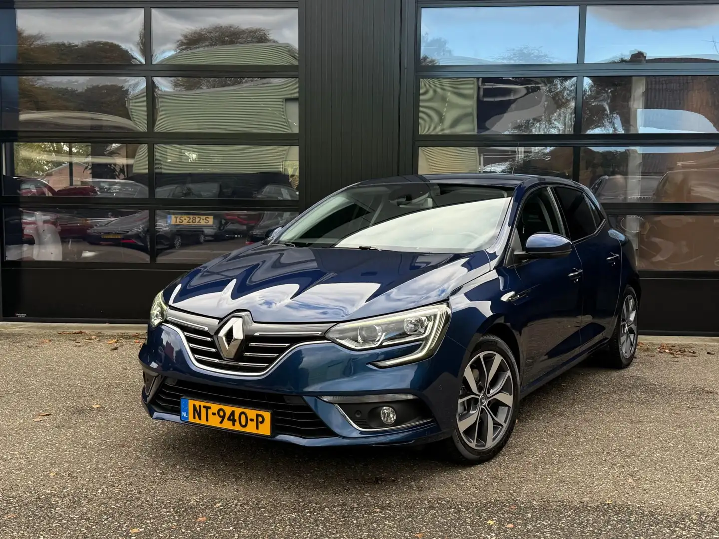 Renault Megane 1.2 TCe Bose Led Massage Camera Sfeerv. Trekh. Blauw - 1