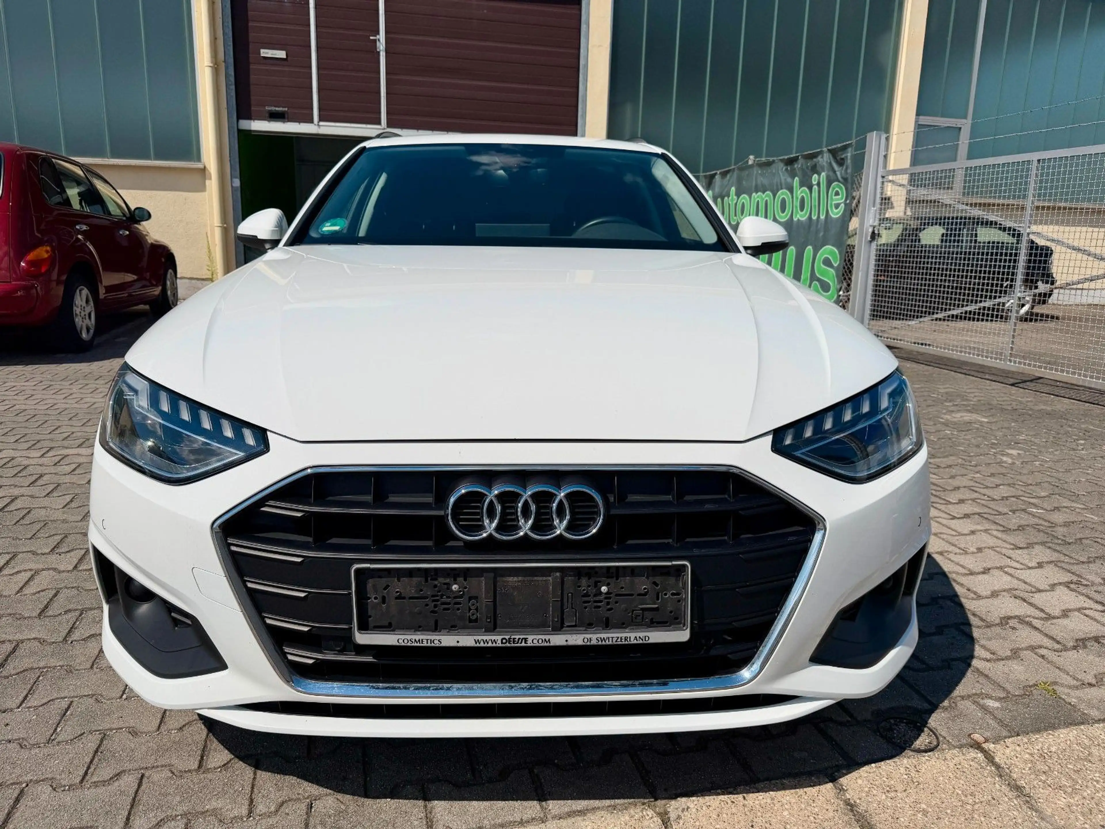 Audi A4 Avant 40 TDI DSG°AHK°LED°NAVI°STANDHZG.° — photo 11