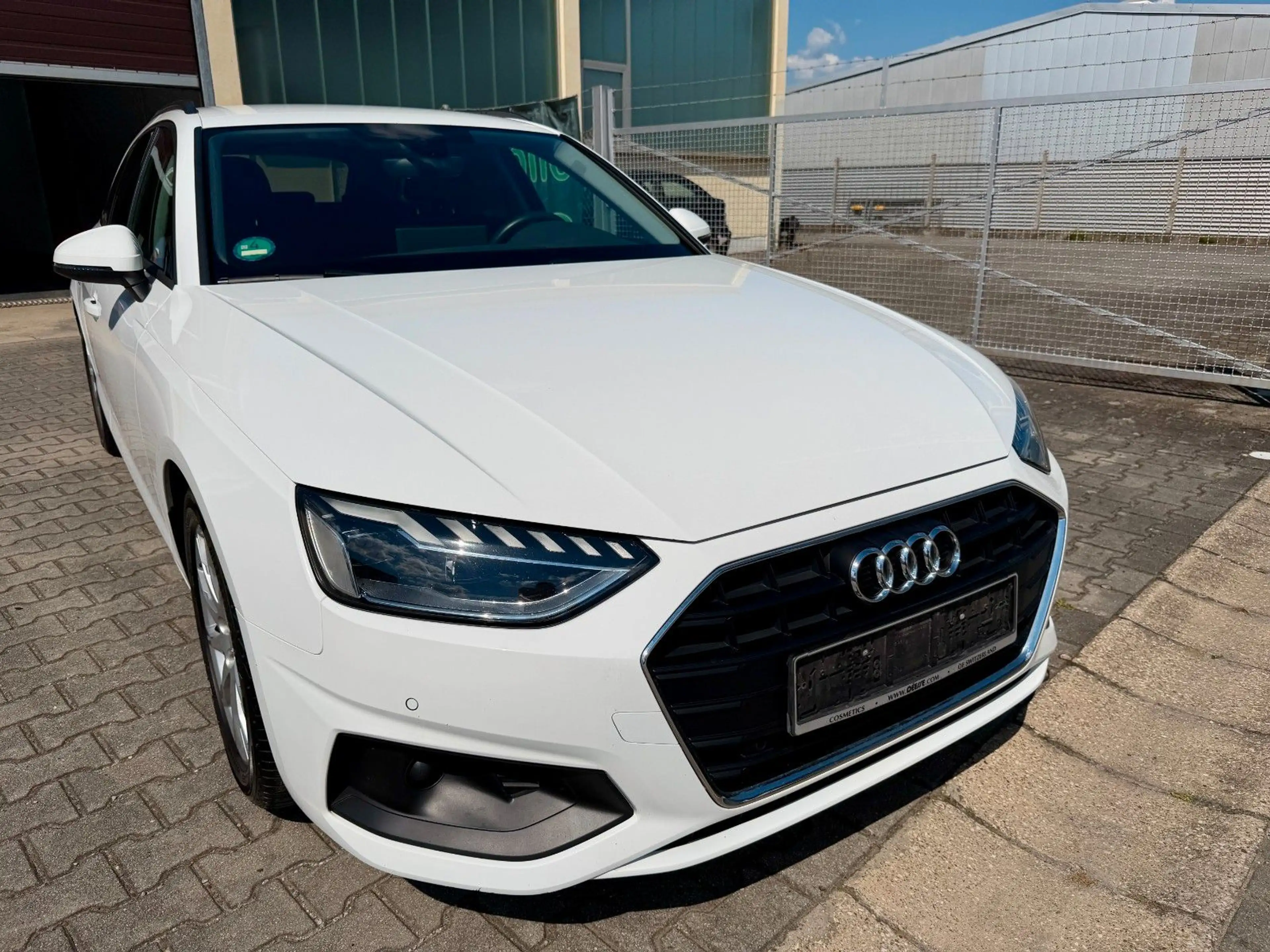 Audi A4 Avant 40 TDI DSG°AHK°LED°NAVI°STANDHZG.° — photo 9