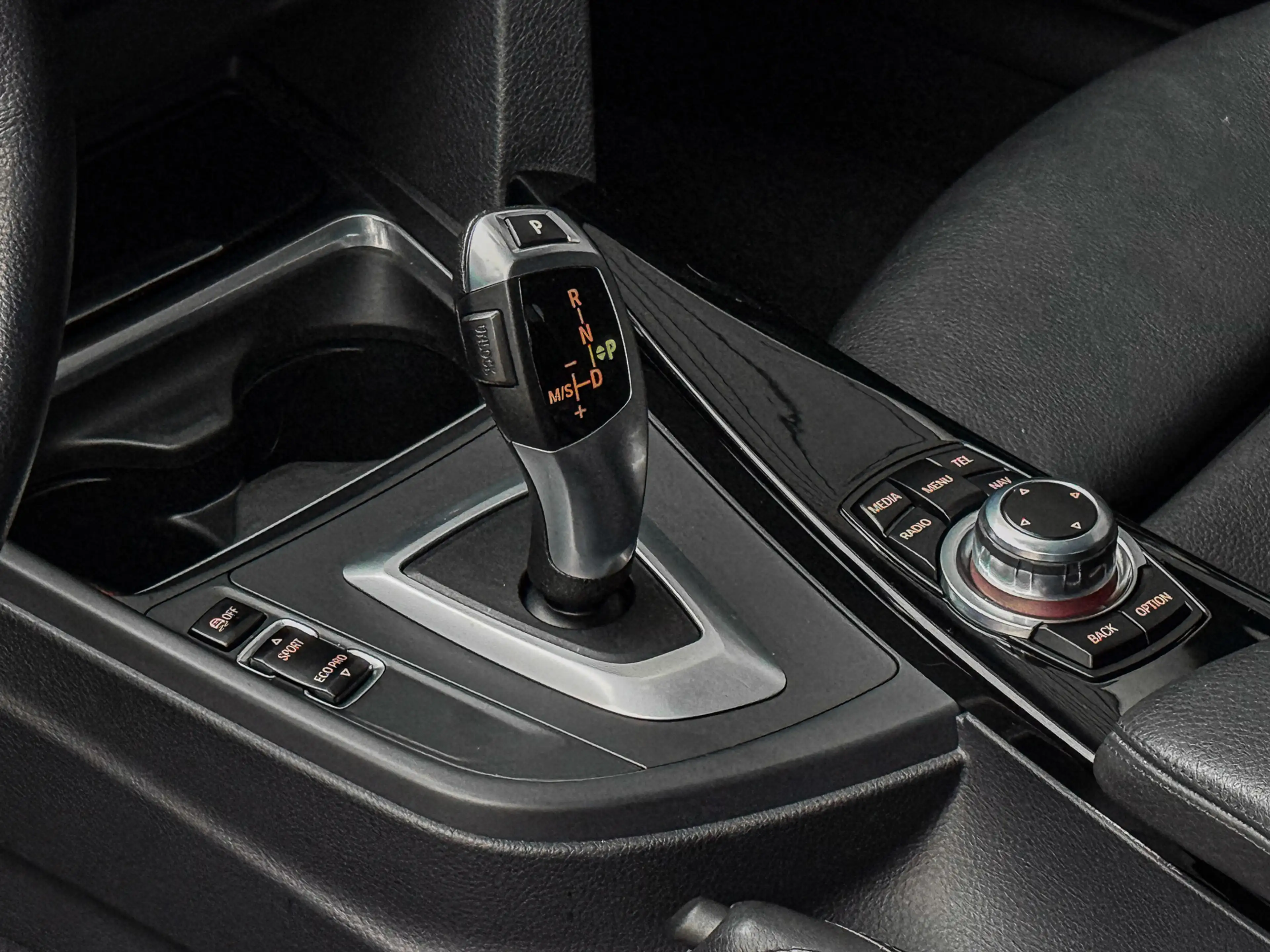 BMW 316 3-serie 316i Executive Sport AUT 1E EIG/LEDER/XENO — photo 6