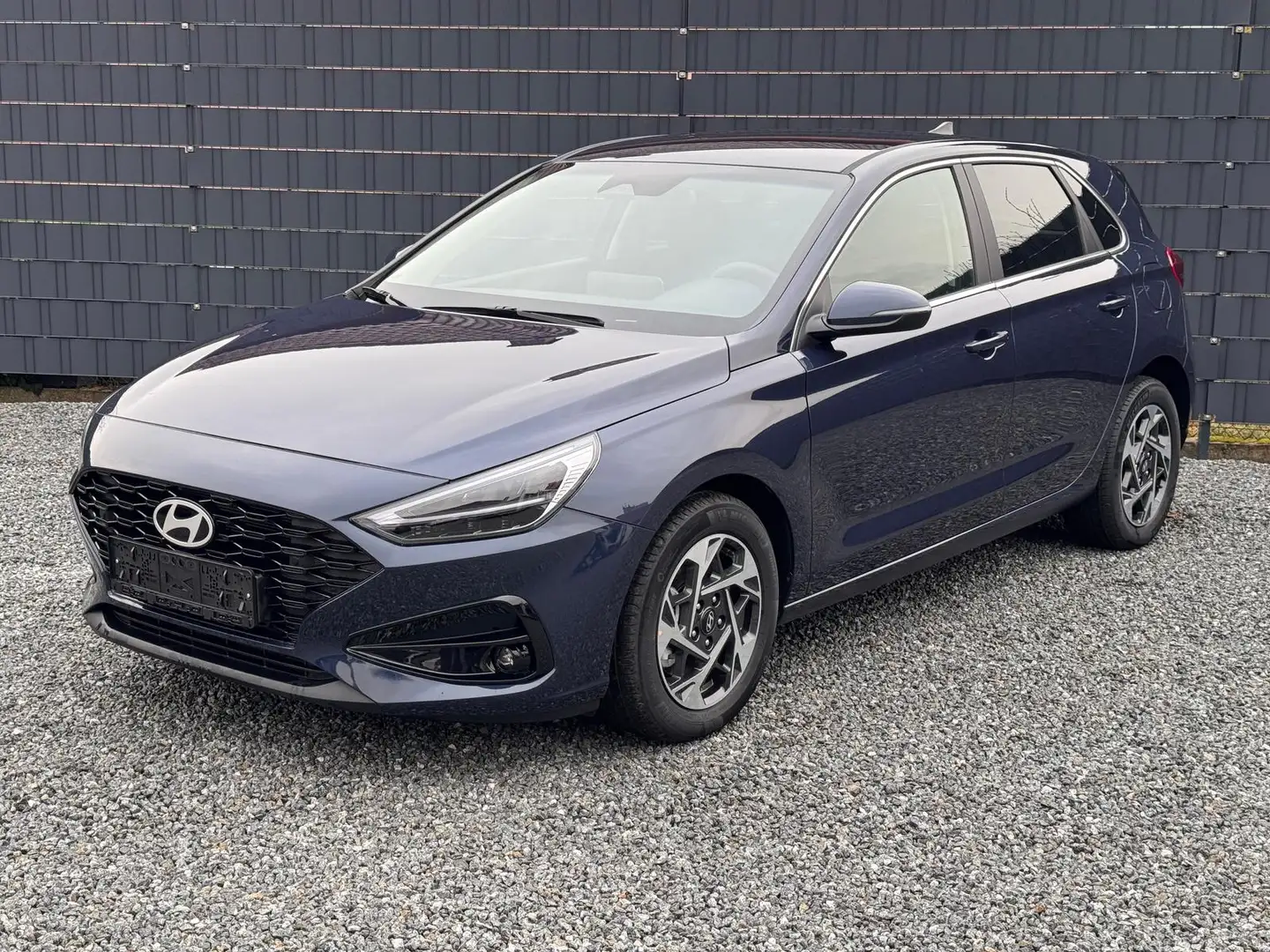 Hyundai i30 Facelift Family Automatik Blau - 2