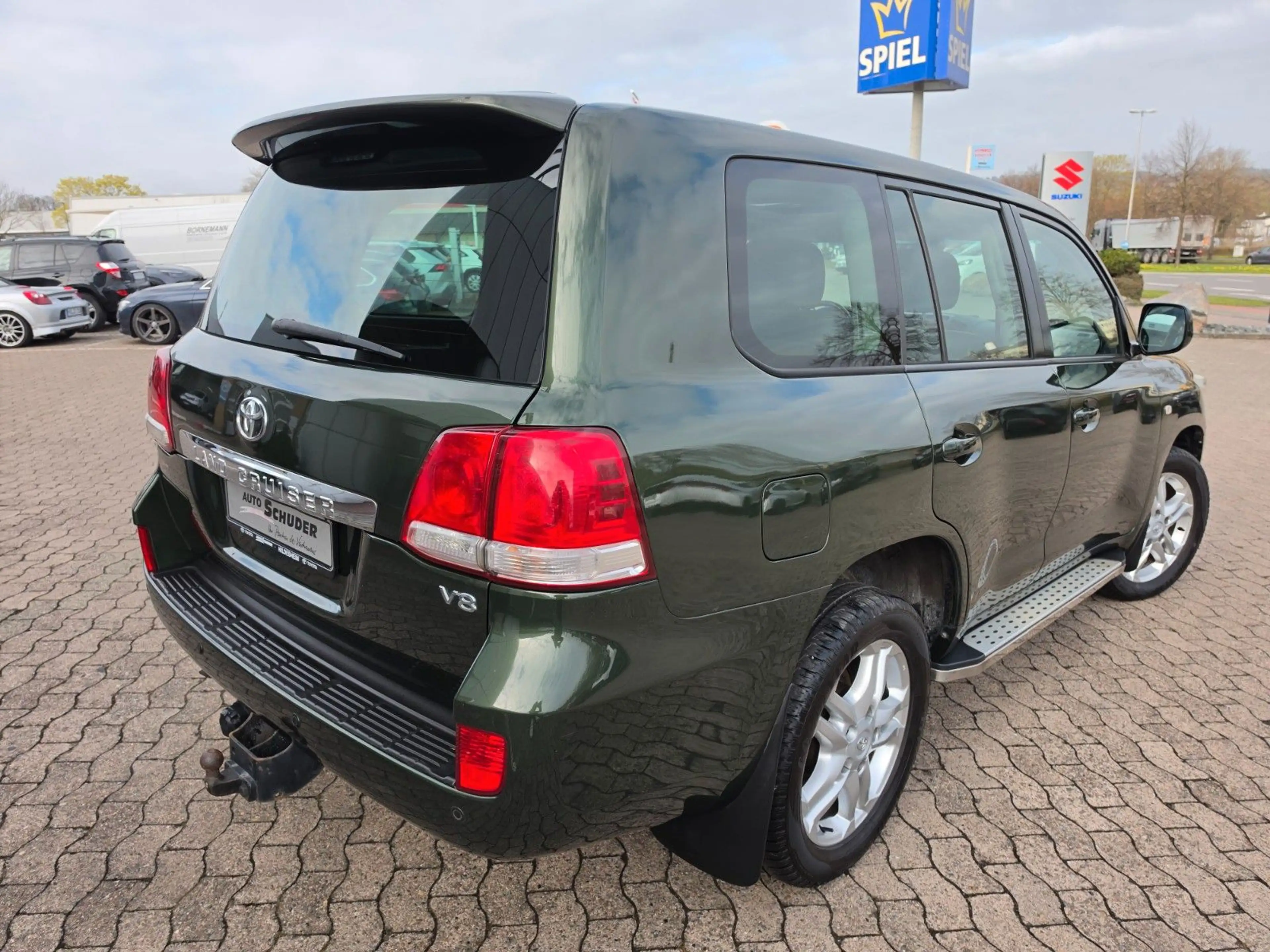 Toyota Land Cruiser 200 Executive V8 — photo 2