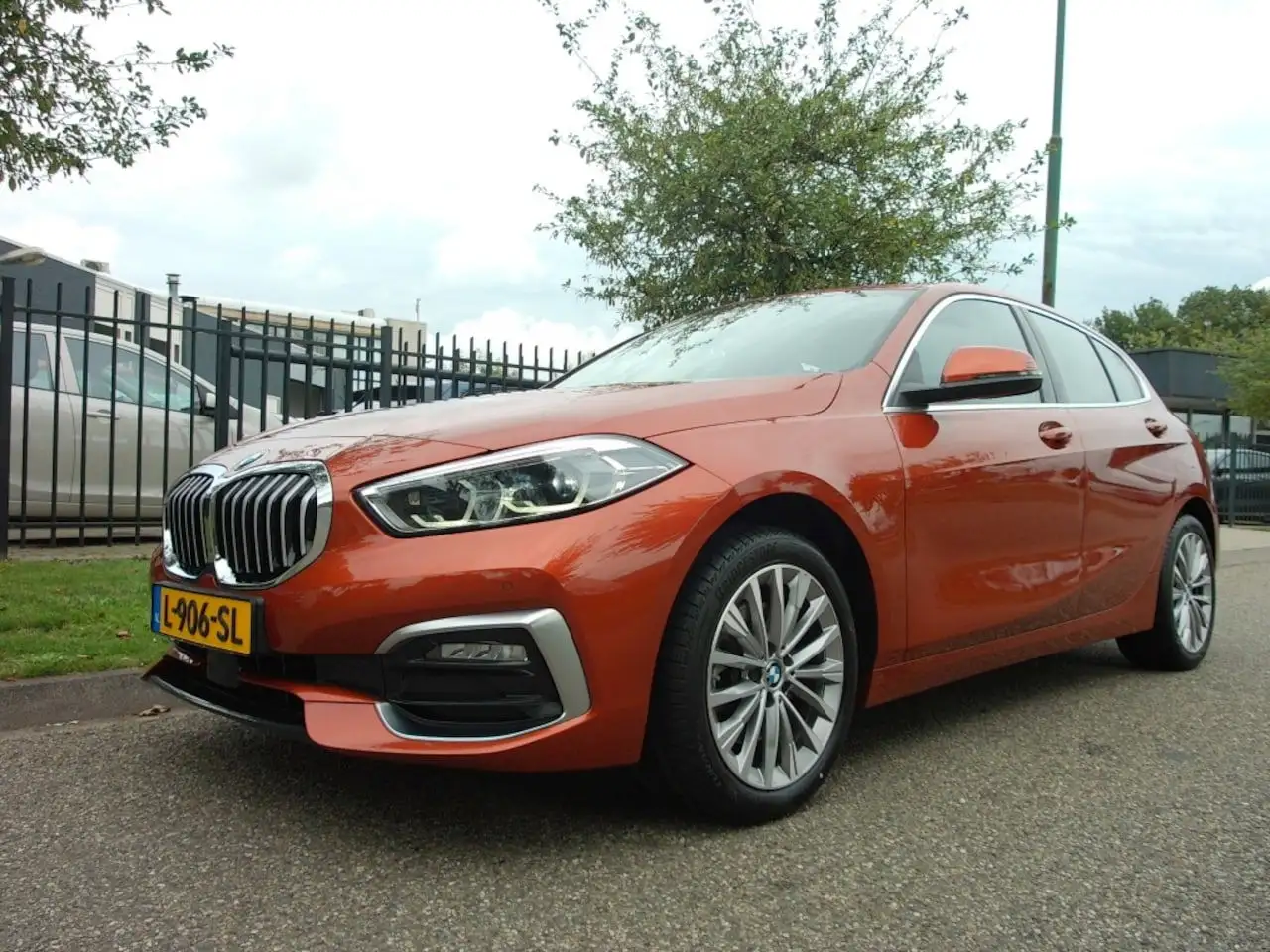 BMW 118