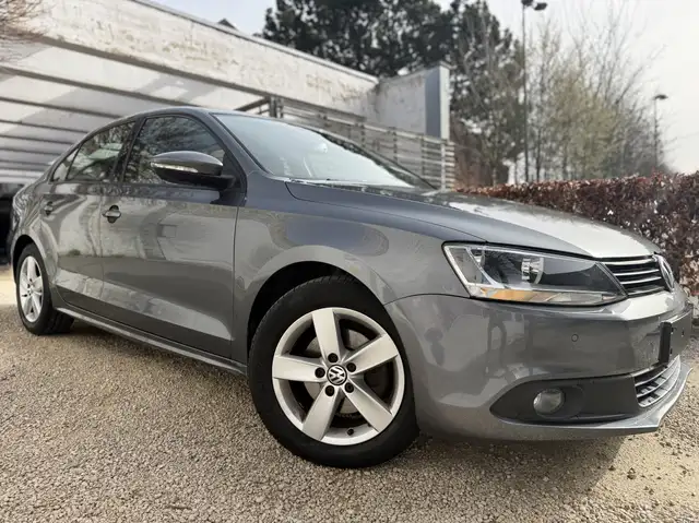 Volkswagen Jetta 1.6 CR TDi B2B-line DPF