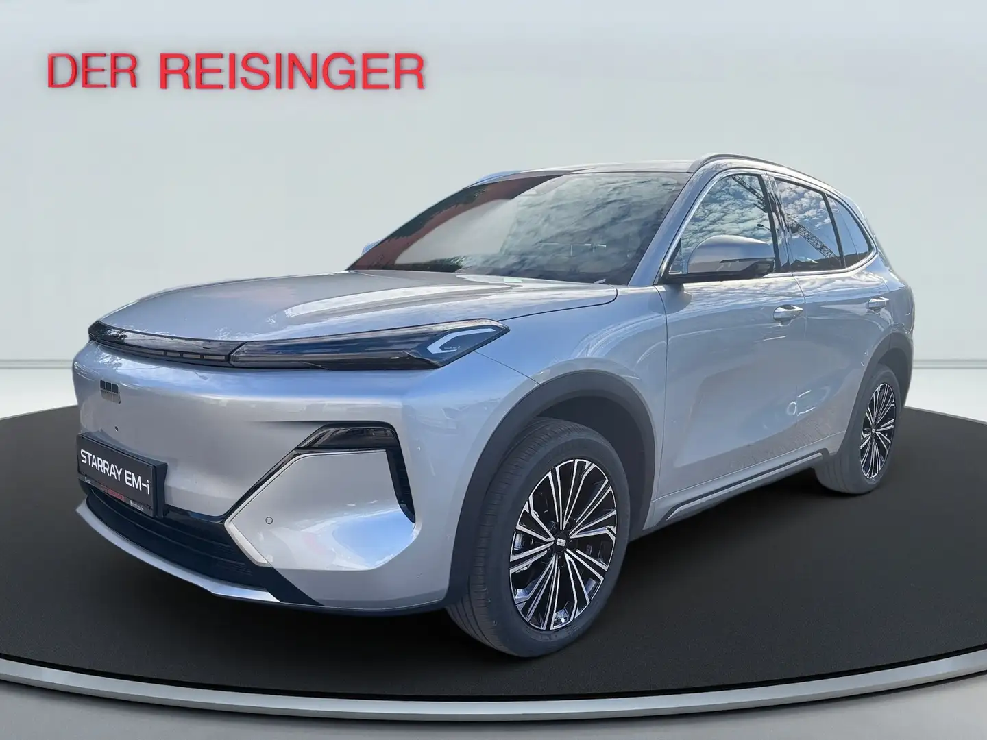 Geely Starray EM-i Max+ Silber - 2