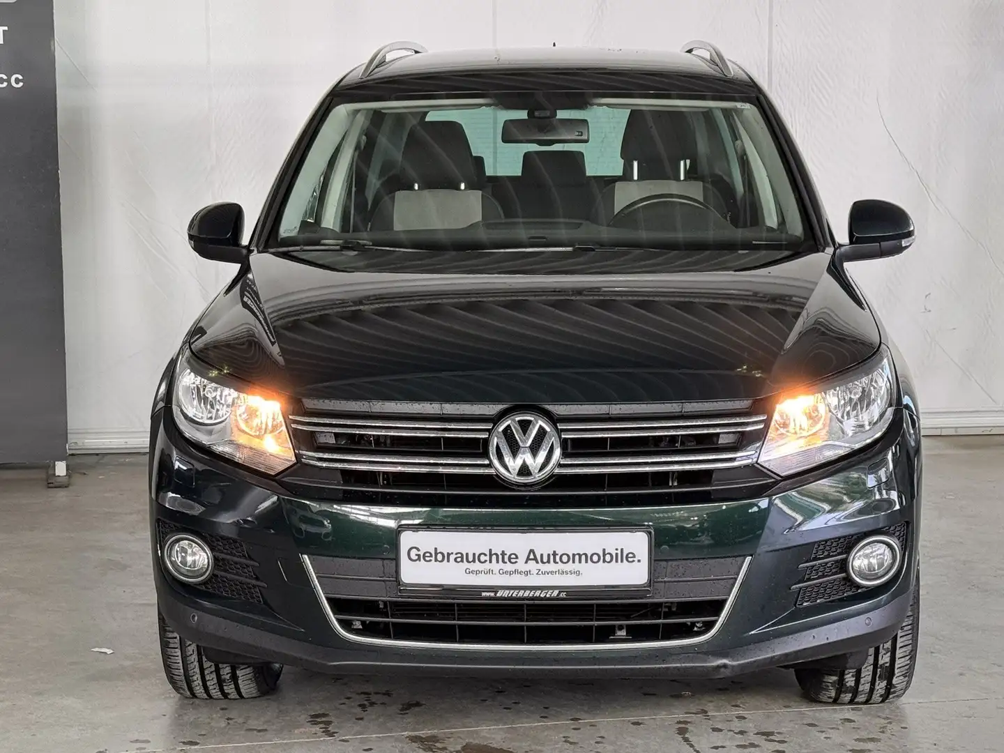 Volkswagen Tiguan 2,0 TDI 4Motion Sport&Style Grün - 2