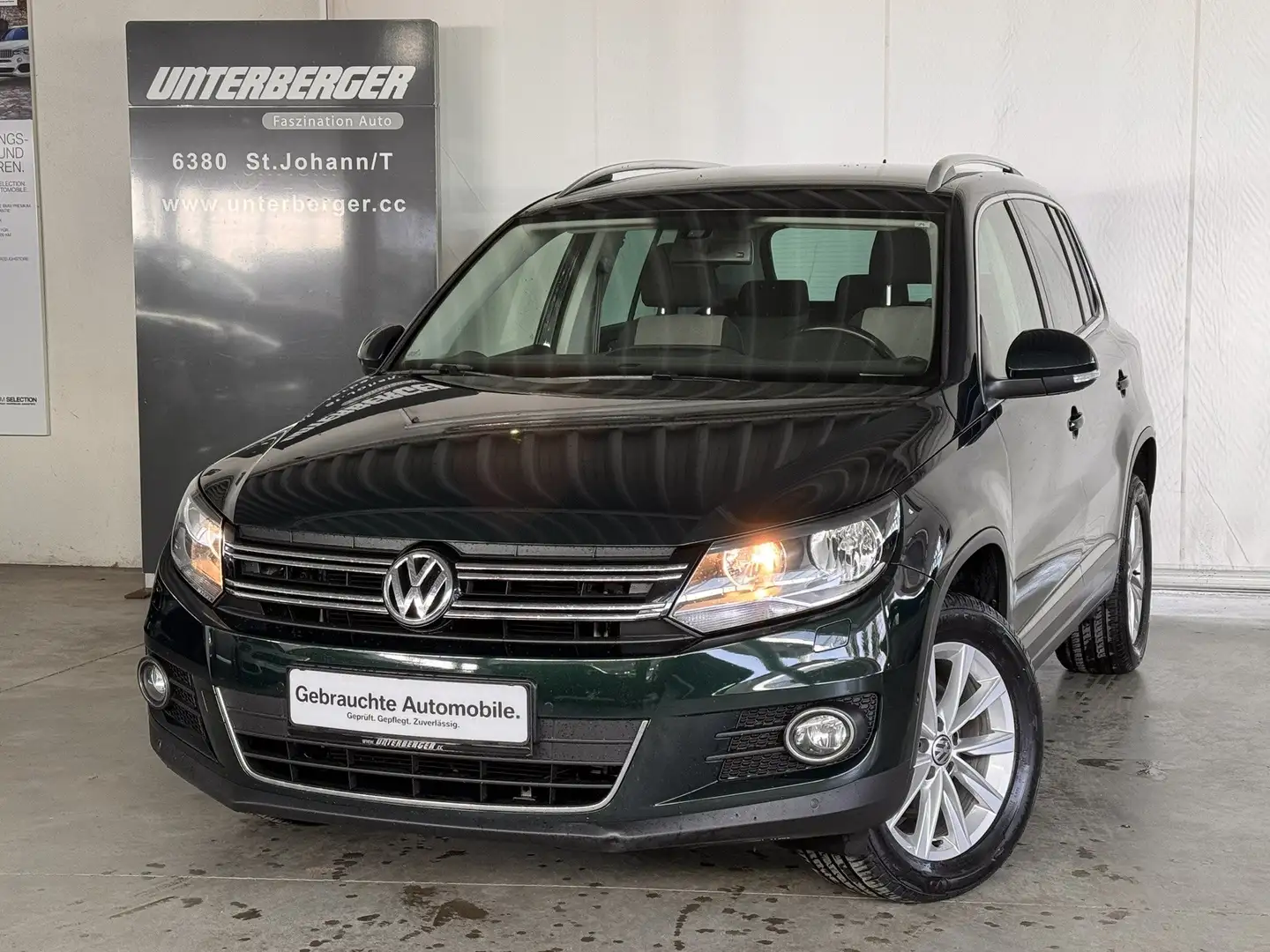 Volkswagen Tiguan 2,0 TDI 4Motion Sport&Style Grün - 1