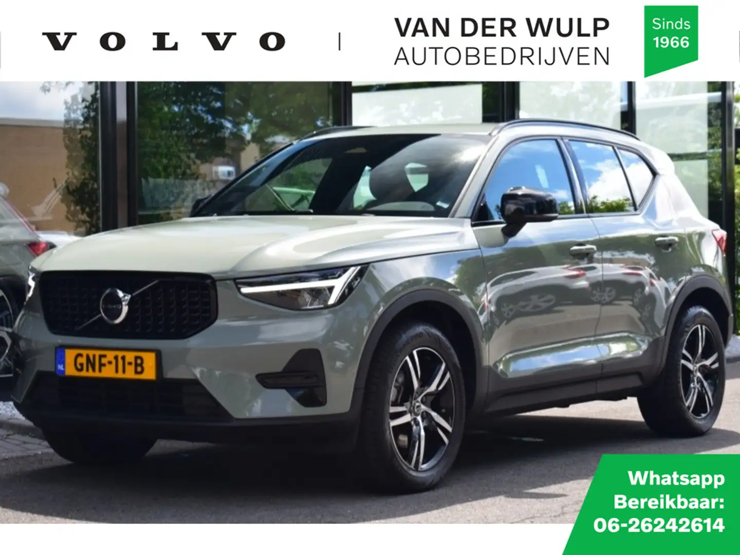 Volvo XC40 B4 197Pk Plus Dark | Trekhaak | Verwarmde voorruit Groen - 1