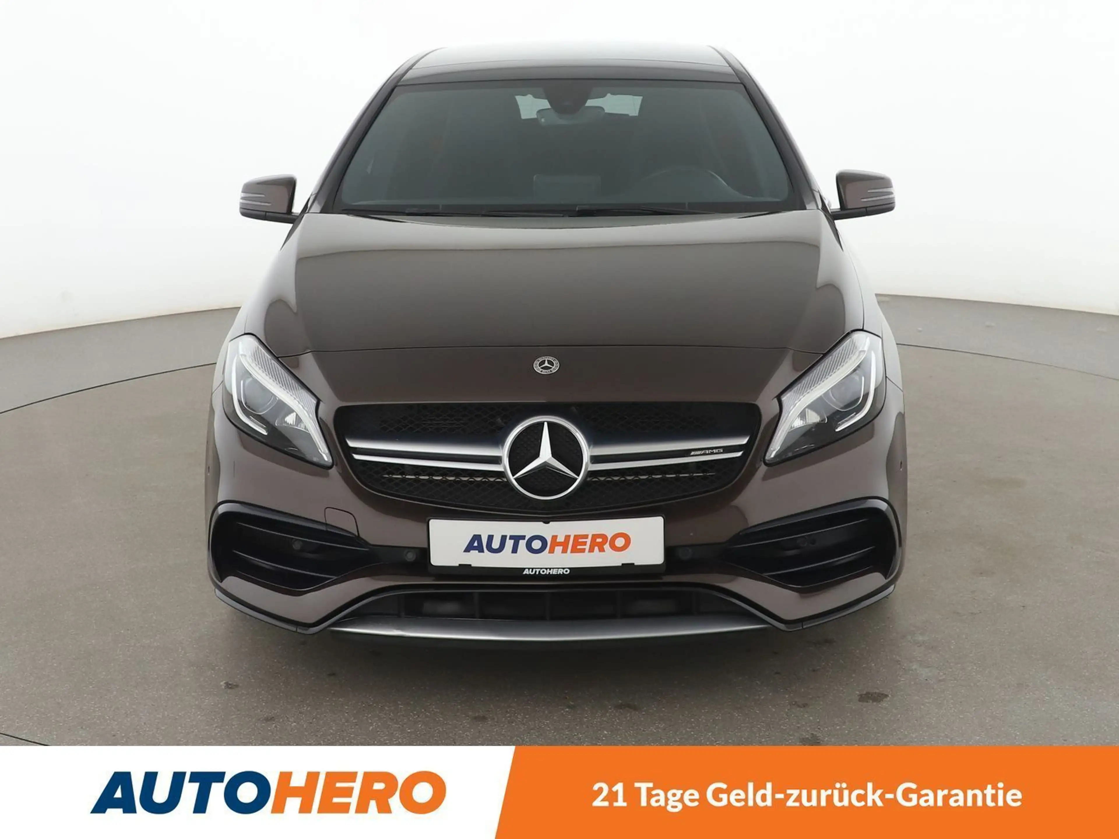 Mercedes-Benz A 45 AMG A 45 AMG 4Matic Sport Aut.*NAVI*LED*TEMPO*CAM* — photo 9