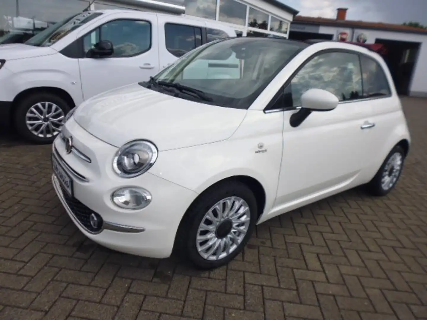 Fiat 500C 0.9 8V TwinAir Lounge NAV/DAB/Klimaautomatik Білий - 2