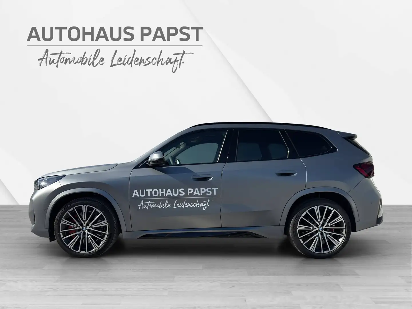 BMW X1 *** M-SPORT *** MEGA VOLL *** NP € 77.762 *** Grau - 2