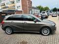Mercedes-Benz B 200 Navi + Klima + Sitzheizung+Tempomat Grijs - thumbnail 4