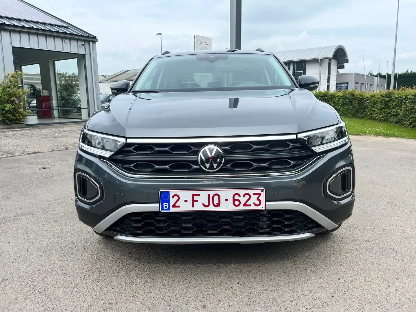Volkswagen T-Roc 1.0 TSI 110 Cv Life Business Véhicule de direct Gris - 2