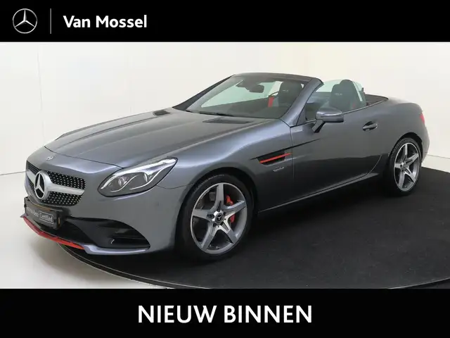 Mercedes-Benz SLC 180 AMG-Line / Nek-verwarming / Dodehoek-Assistentie /