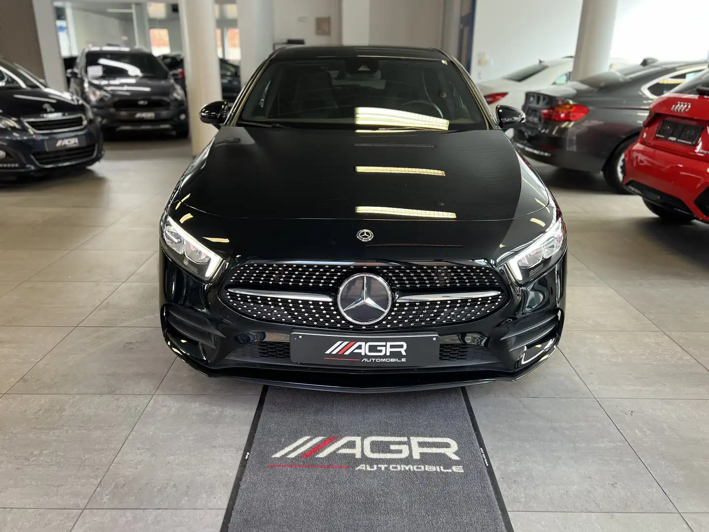 Mercedes-Benz A 180 FULL BLACK ETAT NEW ✅ Noir - 2