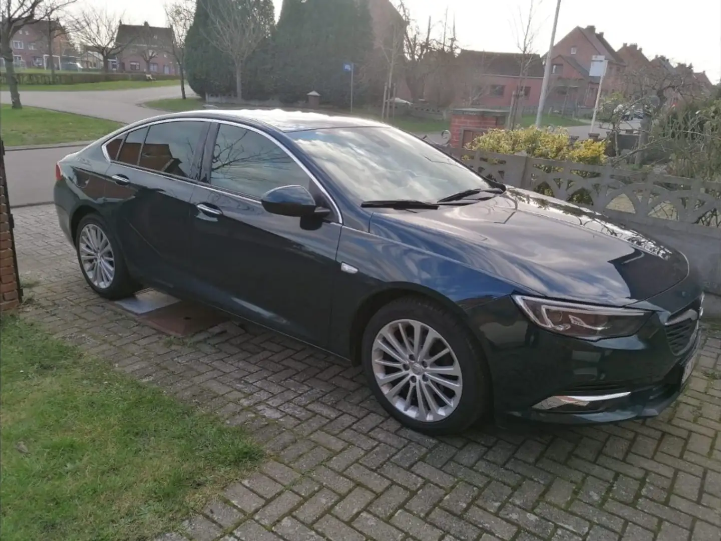 Opel Insignia Grand Sport 1.5 Direct InjectionT Aut Business I Groen - 2