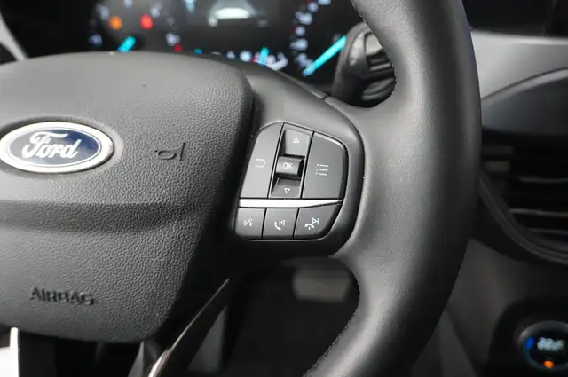 Ford Focus view 19