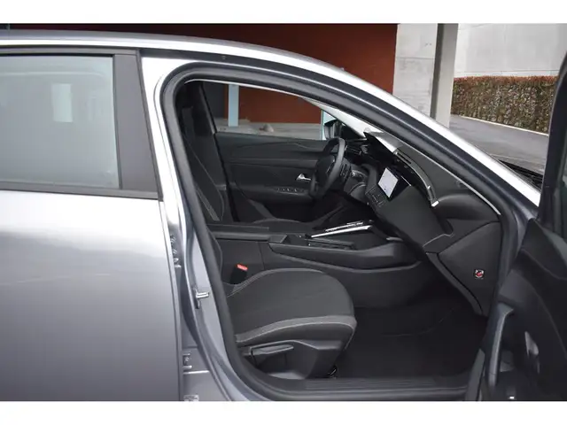 Peugeot 308 view 13