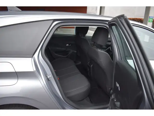 Peugeot 308 view 12