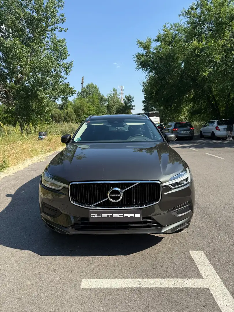 Volvo XC60 D3 Momentum Verde - 2