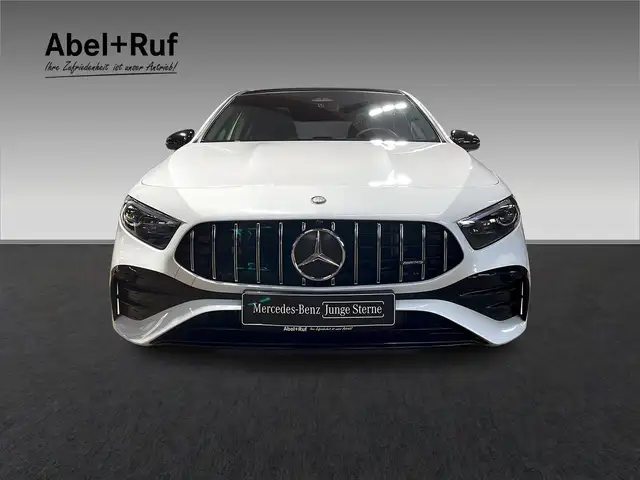 Mercedes-Benz A view 2