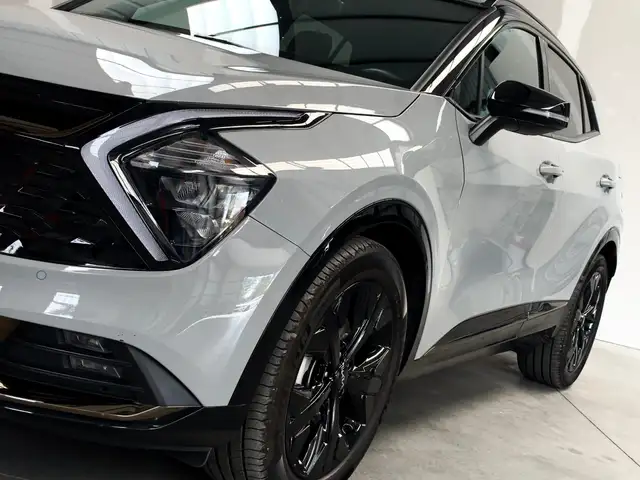 Kia Sportage view 3