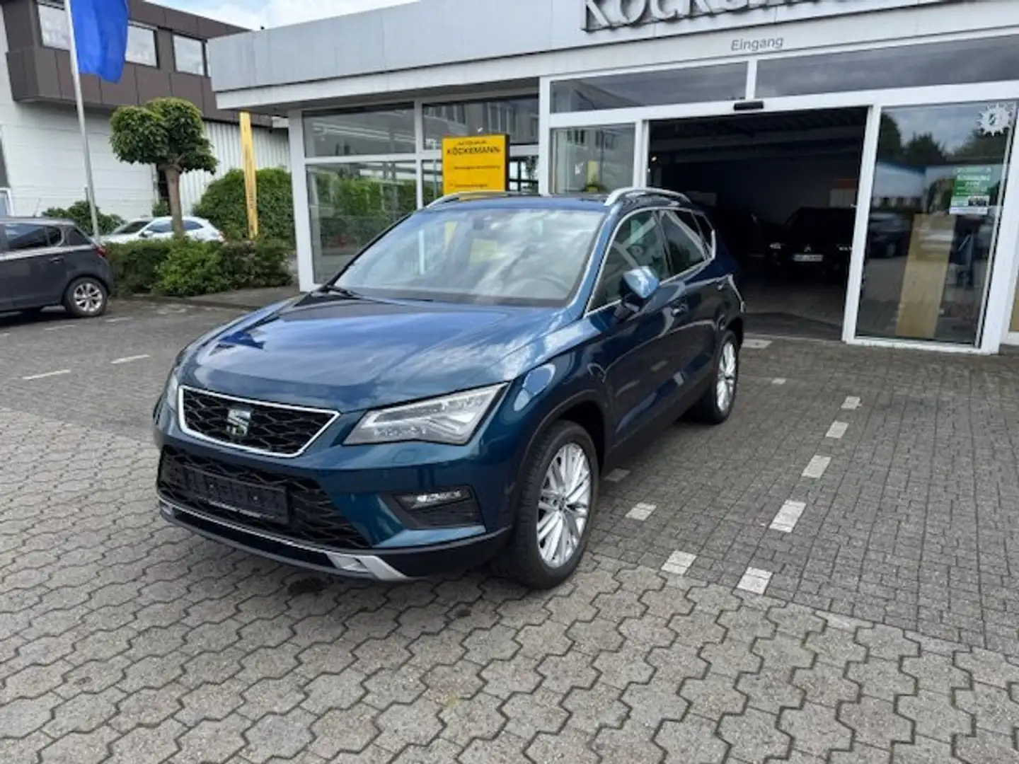 SEAT Ateca Xcellence 4Drive, 2.0TDi DSG, Panorama, el. Klappe Kék - 1