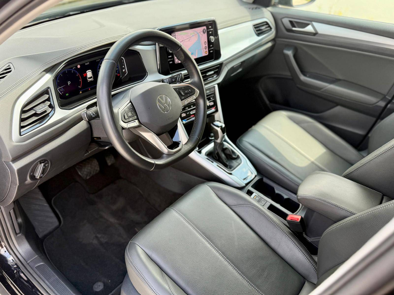 Volkswagen T-Roc 1.5TSI*DSG*Leather*CarPlay*LED*Historic*1st*Owner — photo 8