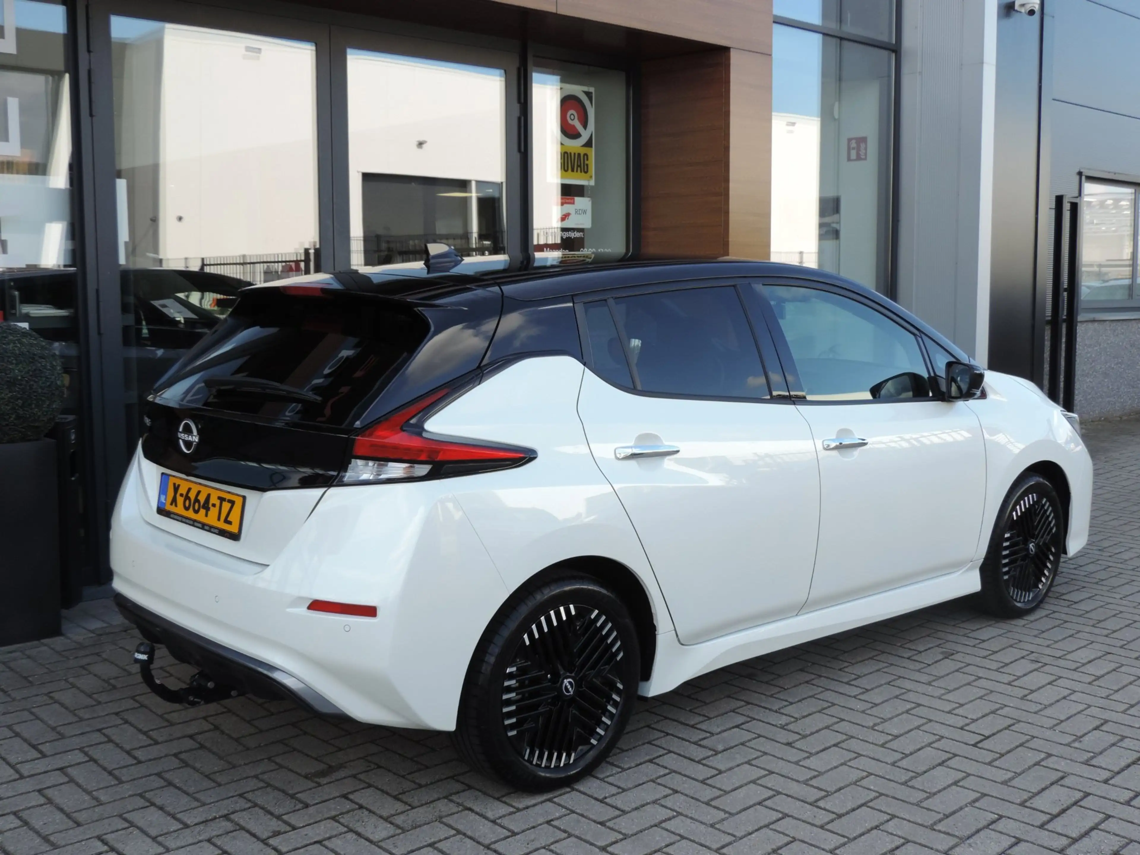 Nissan Leaf Tekna Bi-Tone 39 kWh 13.000km | SOH 100% | 1e Eig — photo 4