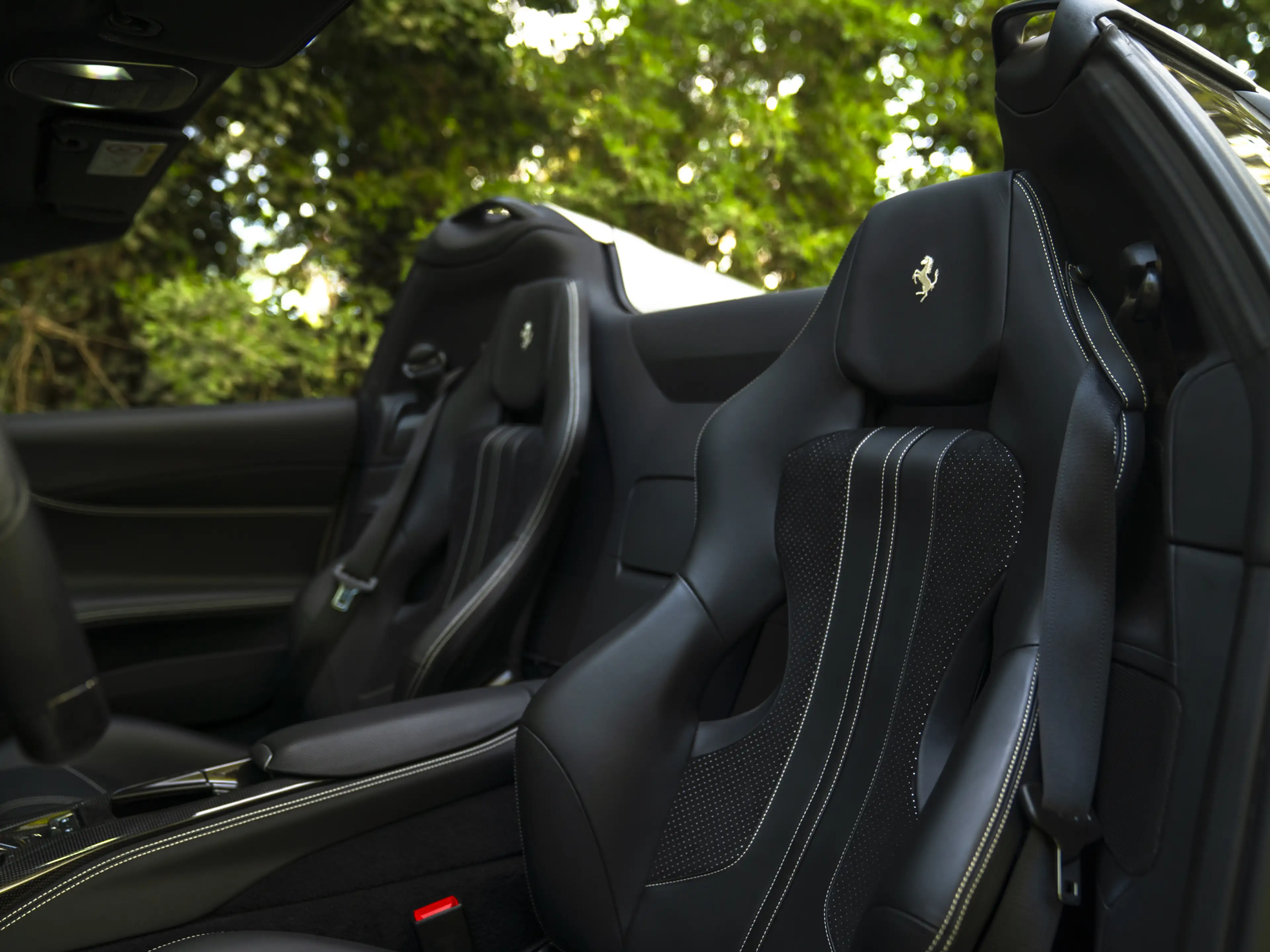 Ferrari 812 GTS 6.5 V12 HELE | Alluminium Lucido | Racing Seat — photo 8