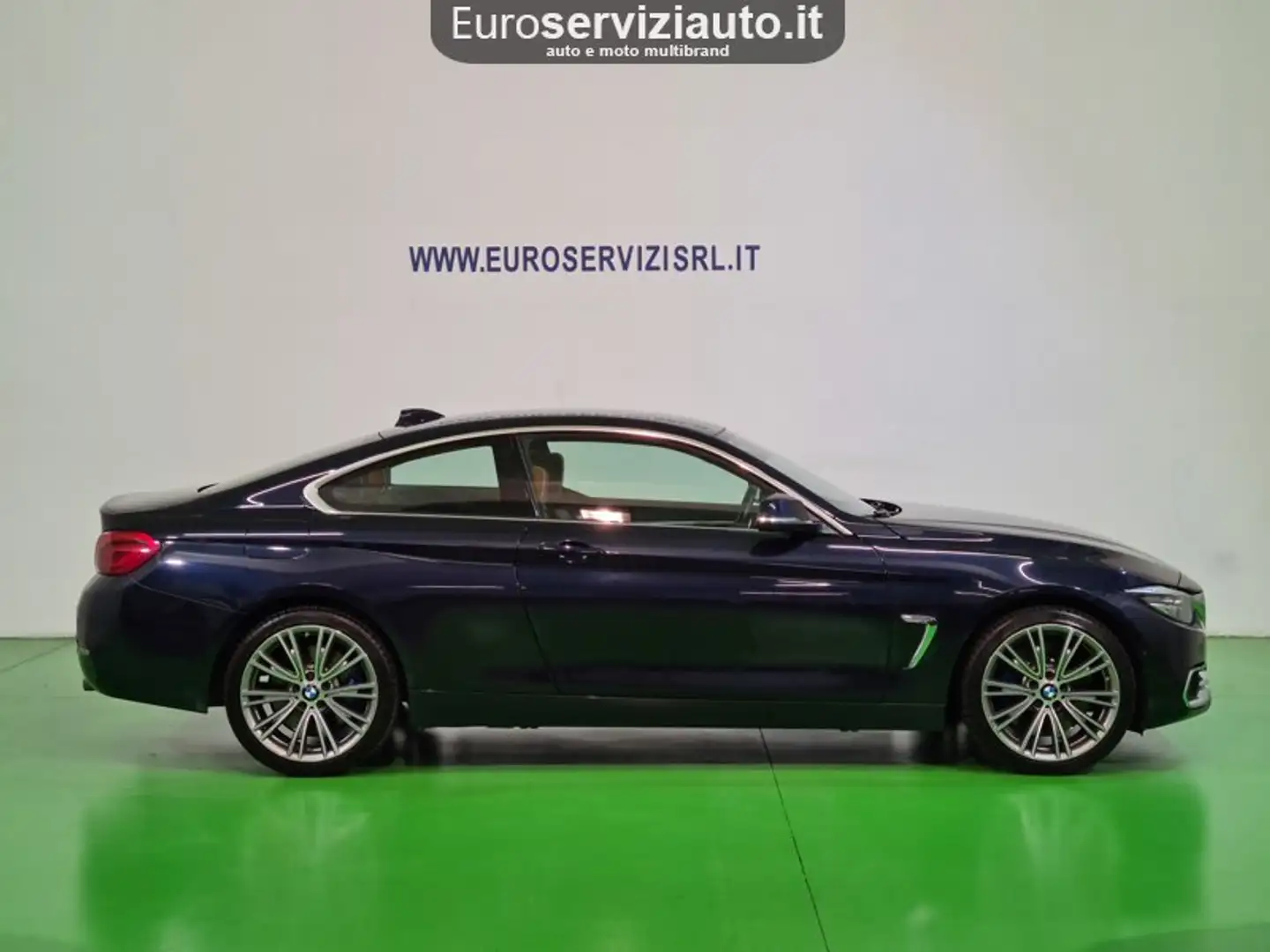 BMW 440 440i Coupe xdrive Luxury auto Individual Blue - 2