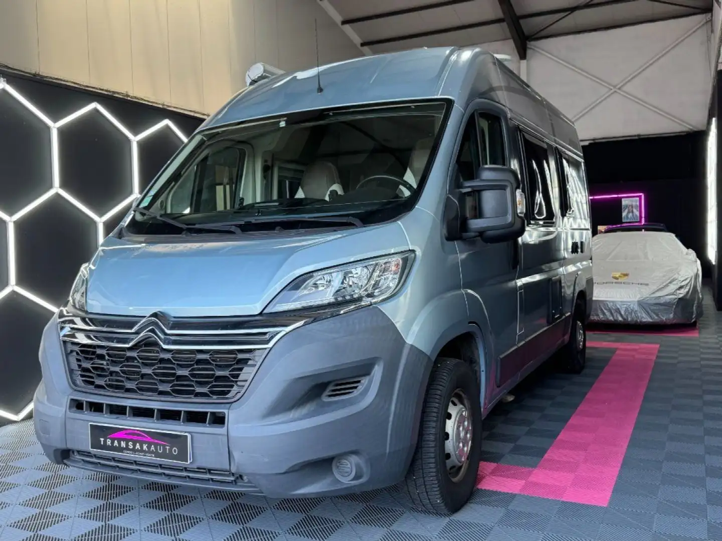 Citroen Jumper COMBI CAMP R POSSL 130 ch BlueHDi Attraction fourg Gris - 2