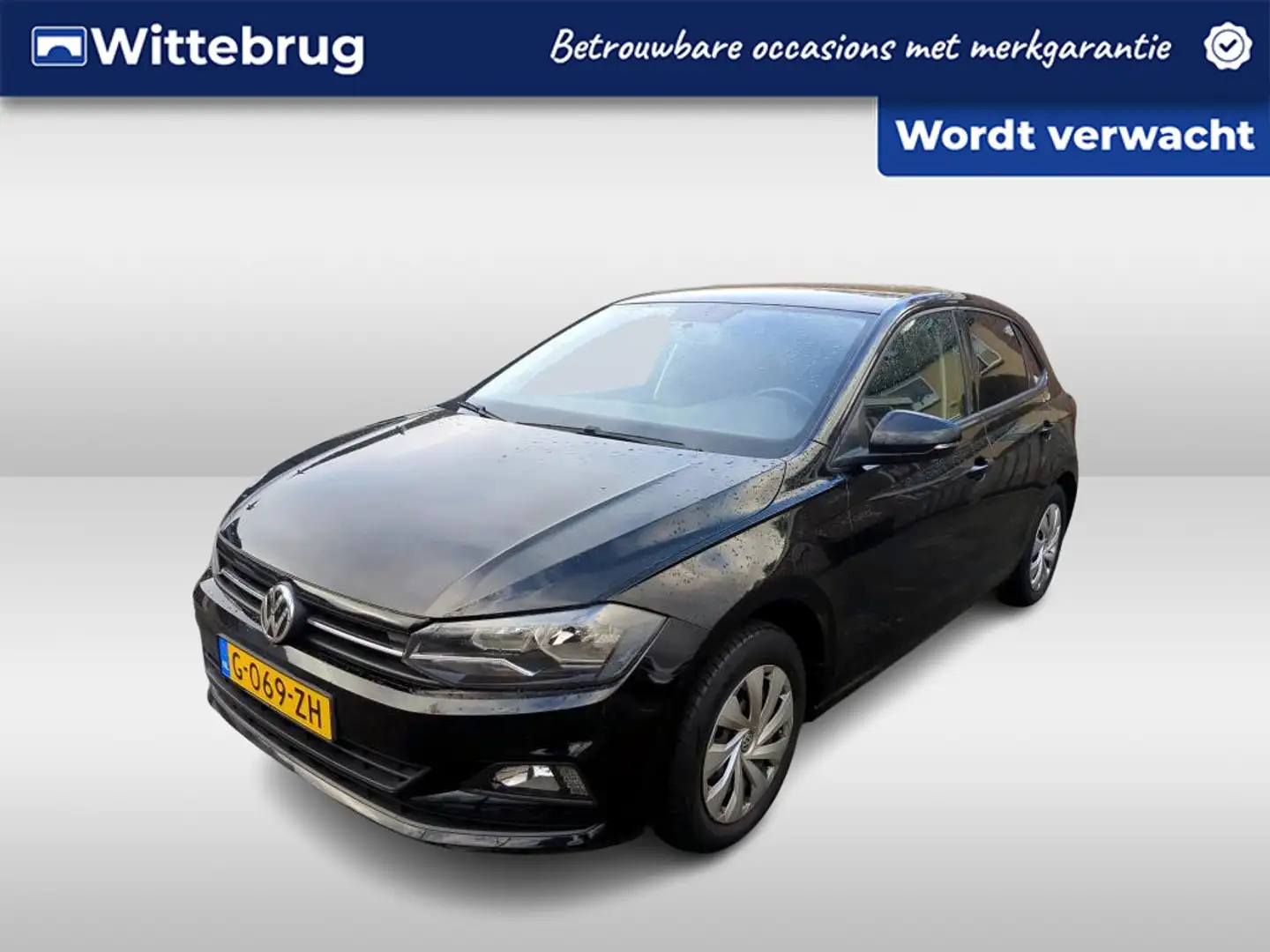 Volkswagen Polo 1.0 MPI Comfortline Executive Navigatie / Parkeers Noir - 1