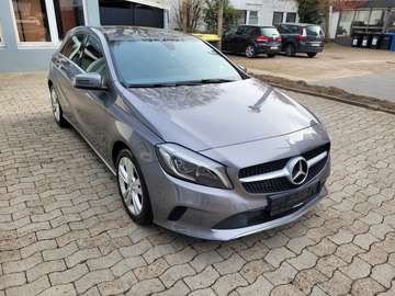 A 180 BlueEfficiency/ Teilleder/ Navi/ LED/